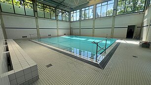 Schwimmbad